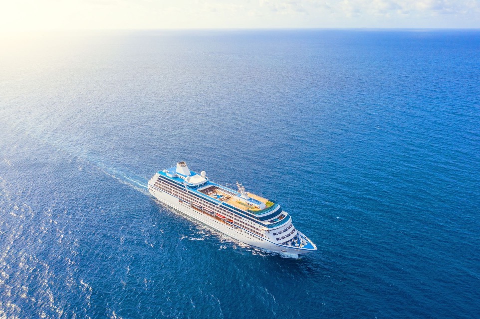 picture of a cruise ship at sea